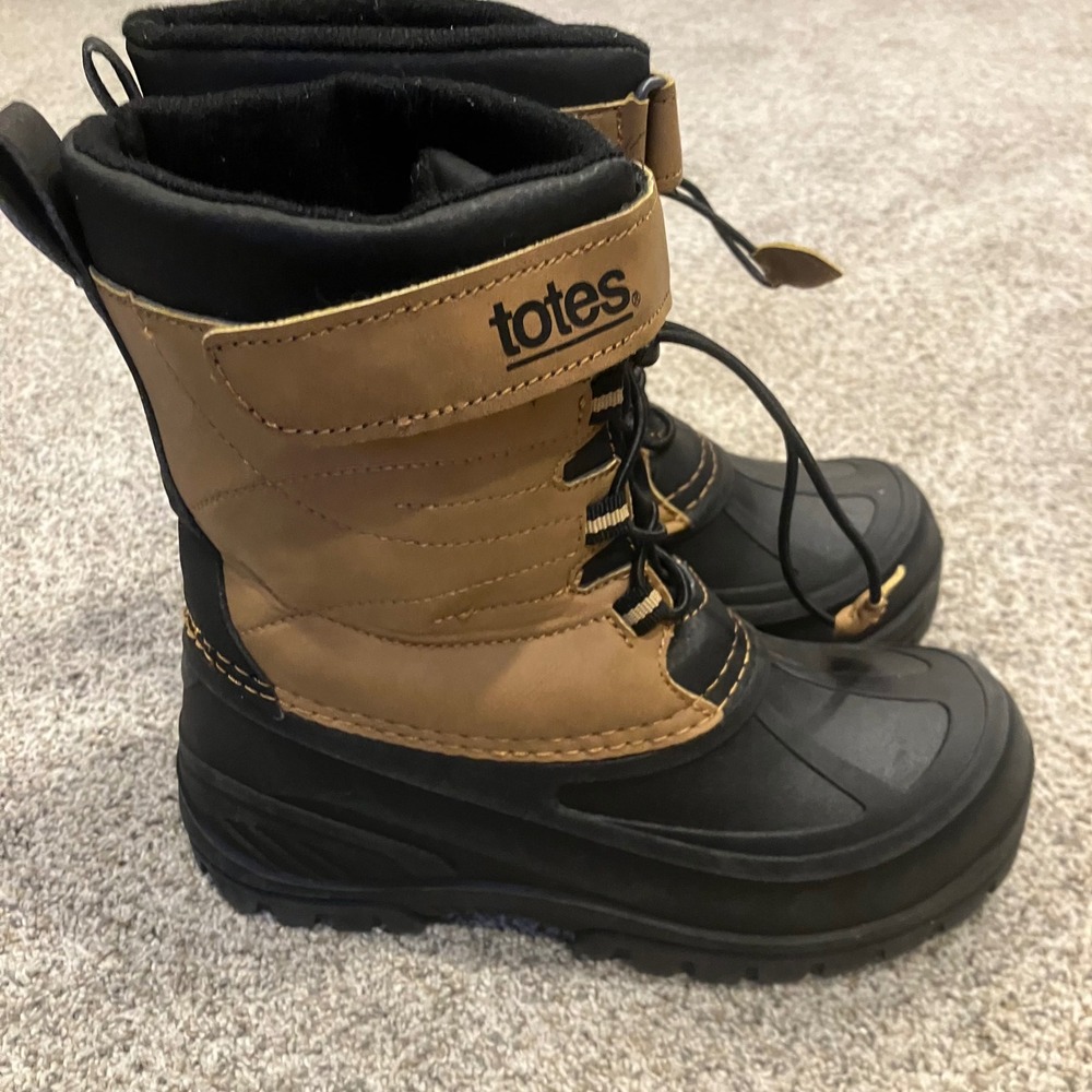 Totes Abrams Wheat Kids Winter Duck Boots Black Tan Size 2 Snow Rugged Insulated